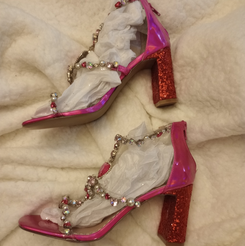 Betsey Johnson Astrid Pink Jeweled T-Strap Block Heel Sandals - Picture 4 of 10